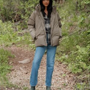 Jenni Kayne. Puffer Jacket. Sage. Small.